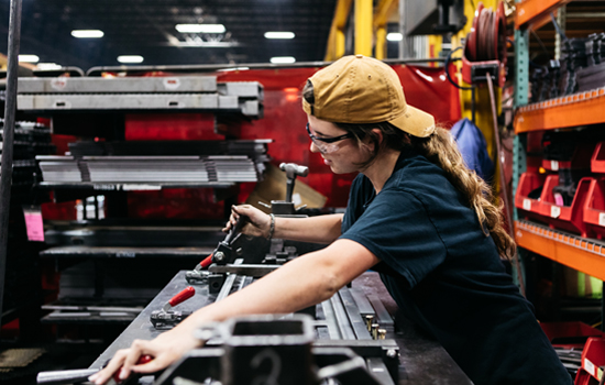 Women in Mfg. 